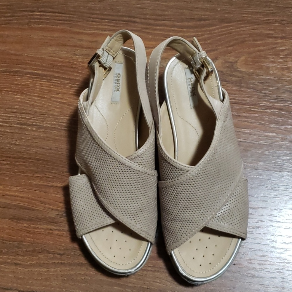 Geox leather sandals sz 35 (5)